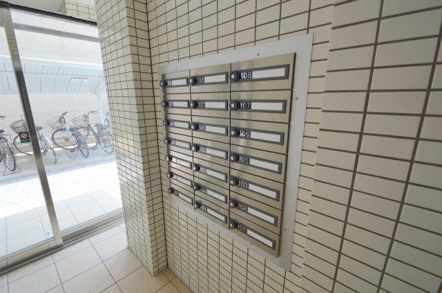 コンビニ　セブンイレブン広島海田幸町店（コンビニ）まで666m