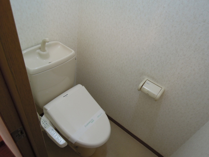 エスティコート川元のトイレ写真