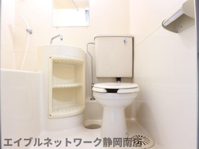 トイレ　トイレです