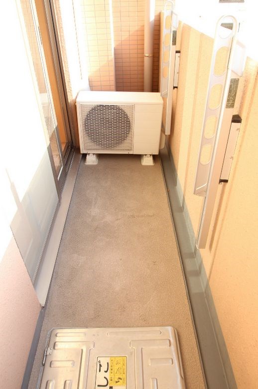 バルコニー　家具家電付きのお部屋