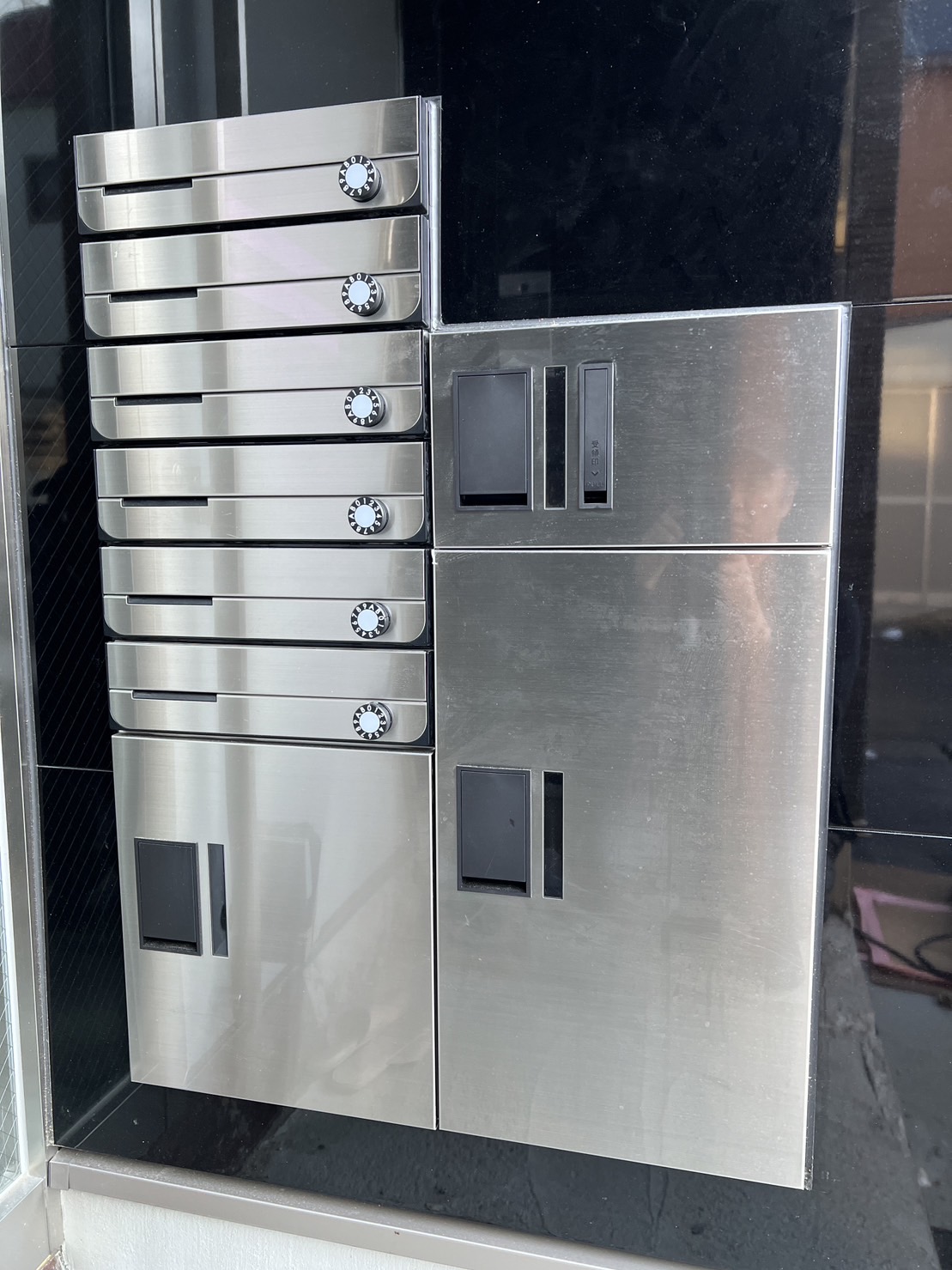 エントランス　宅配ボックス、メールボックス