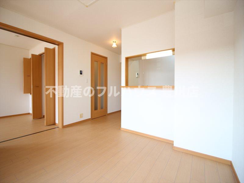 居室・リビング　写真は別室・同型タイプ