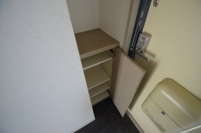 玄関　玄関にあるシューズボックスです☆