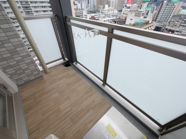 バルコニー　開放的で明るい空間を演出してくれるバルコニーです