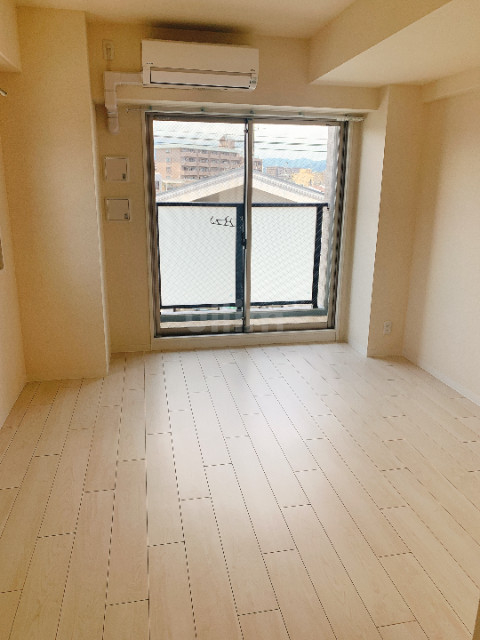 居室・リビング　違うお部屋の写真です。ご参考までに