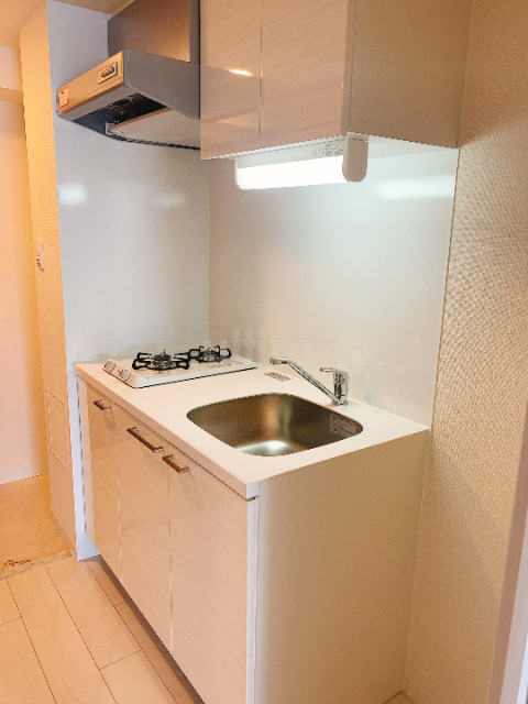 キッチン　違うお部屋の写真です。ご参考までに