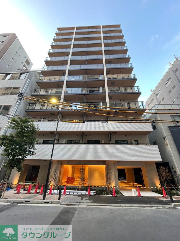 【中央区東日本橋のマンションの建物外観】