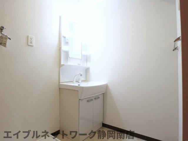 ＪＲ東海道本線 静岡駅 徒歩6分 9階建 築12年の内装写真