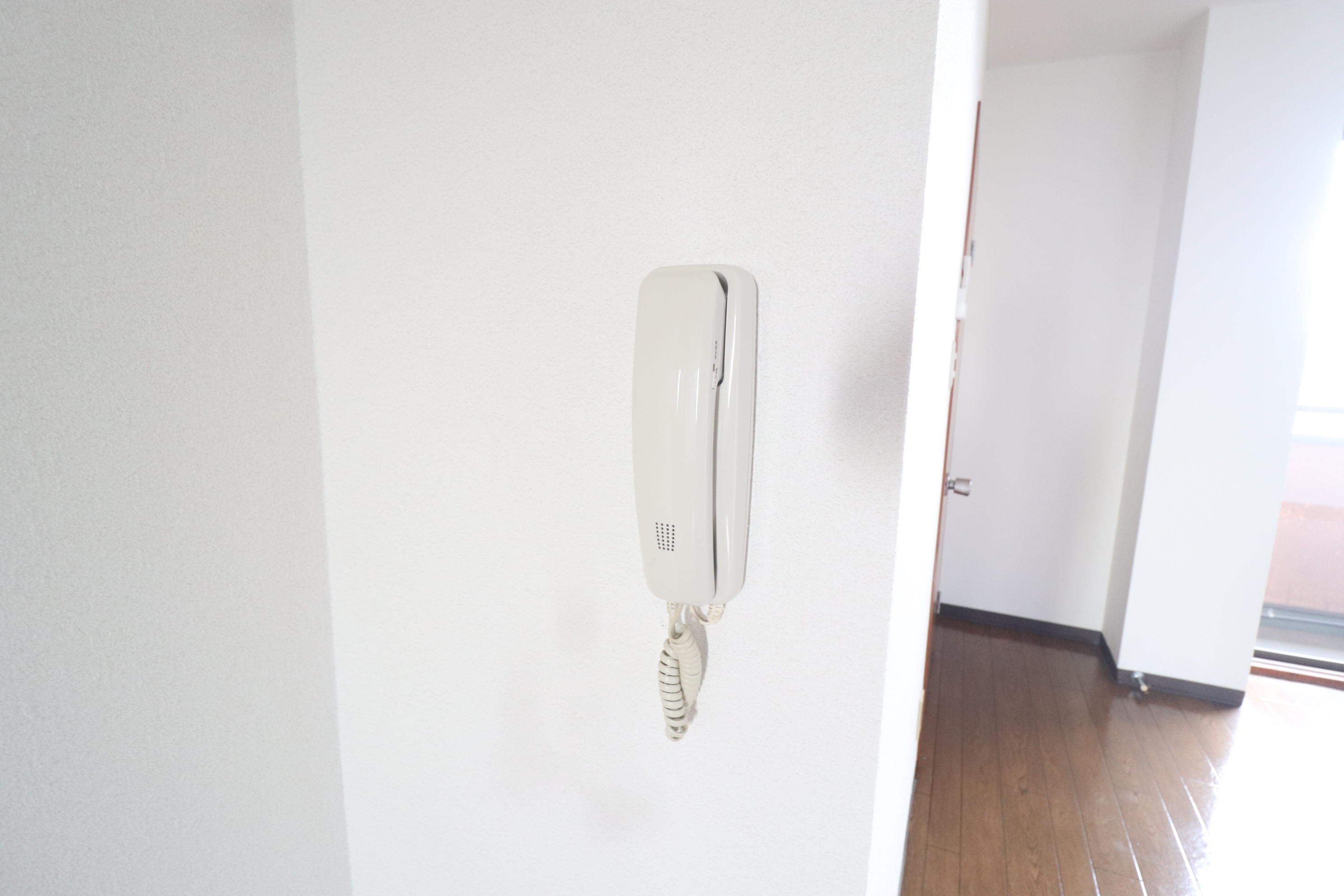 セキュリティ　インターホン付きです！