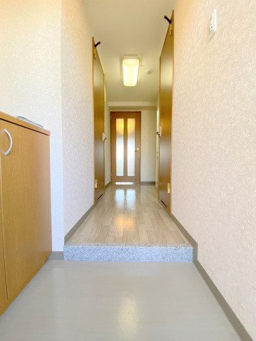 玄関　※同物件別号室