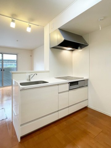 キッチン　お料理しやすいキッチンです