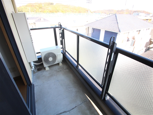 バルコニー　広いバルコニー、3Fからの眺めもいいです。