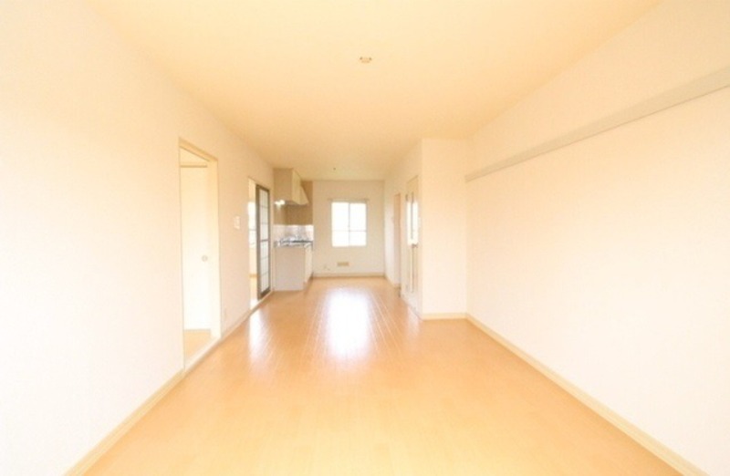 居室・リビング　図面と現状に相違がある場合には現状を優先