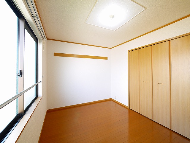 その他部屋・スペース　明るい洋室です。
