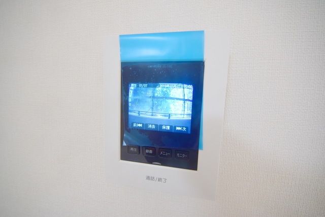 セキュリティ　★安心のTVモニター付きドアホンです★
