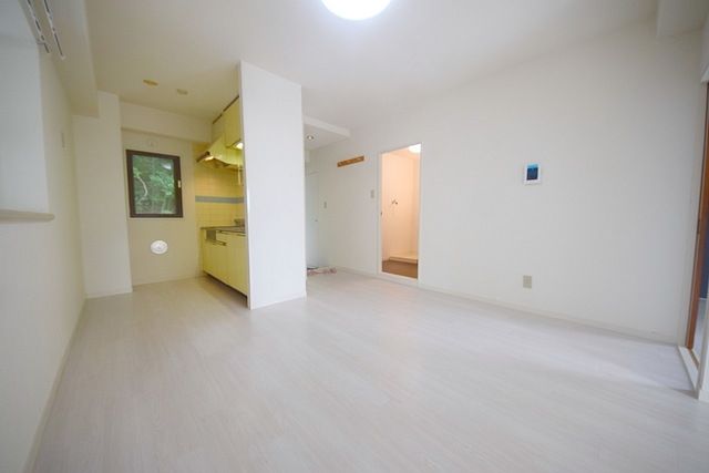 居室・リビング　★15帖の広々としたダイニングです★