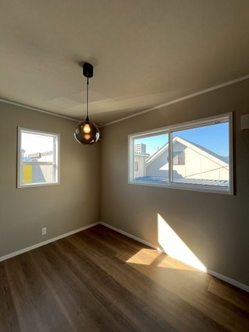 居室・リビング　広々とした洋室です