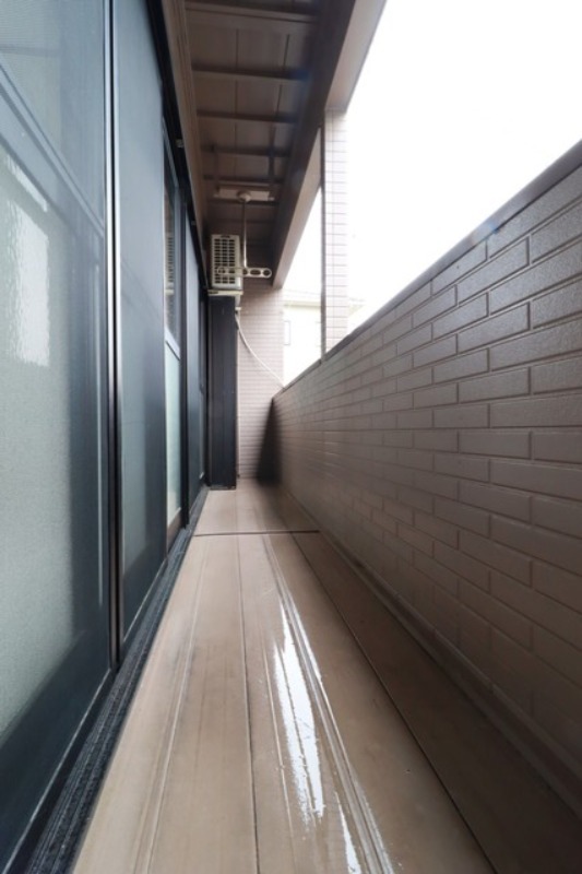 バルコニー　図面と現状に相違がある場合には現状を優先