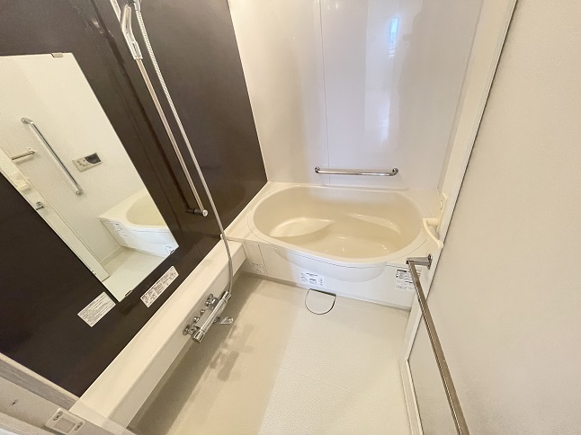 バス・シャワールーム　反転タイプ参照