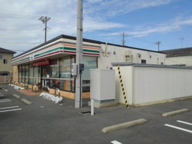 コンビニ　セブンイレブン磐田二之宮店（コンビニ）まで1100m