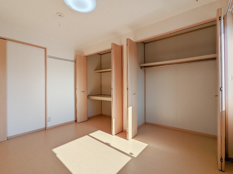 収納　図面と現状に相違がある場合には現状を優先