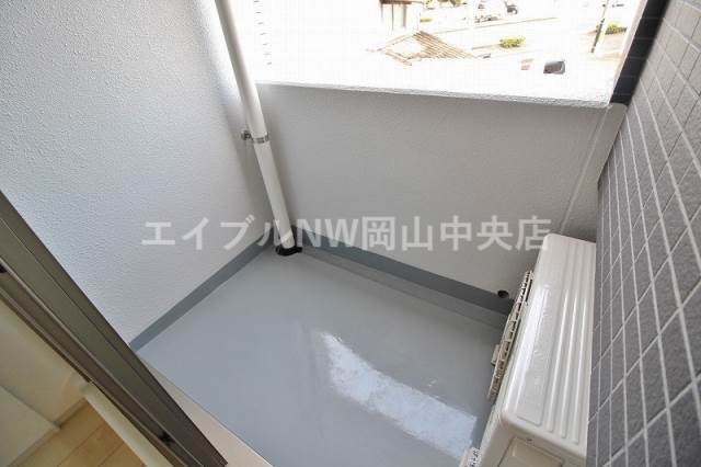 バルコニー　日当たり良好バルコニー