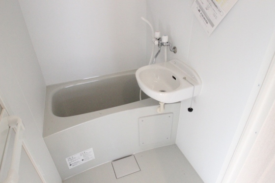 洗面設備　※別部屋の写真です