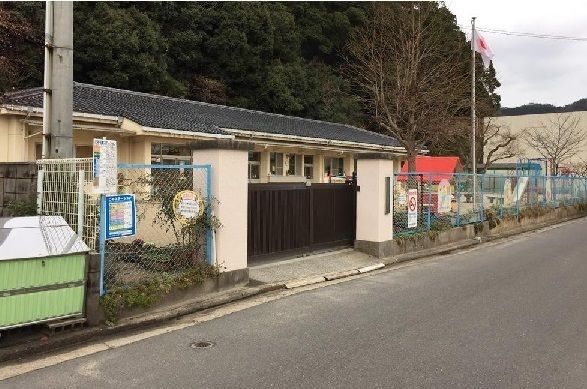 幼稚園・保育園　安芸高田市立吉田幼稚園（幼稚園・保育園）まで2100m
