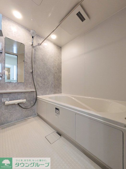 バス・シャワールーム　バス