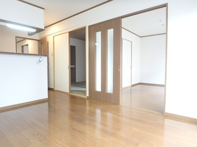 居室・リビング　図面と現状に相違がある場合には現状を優先