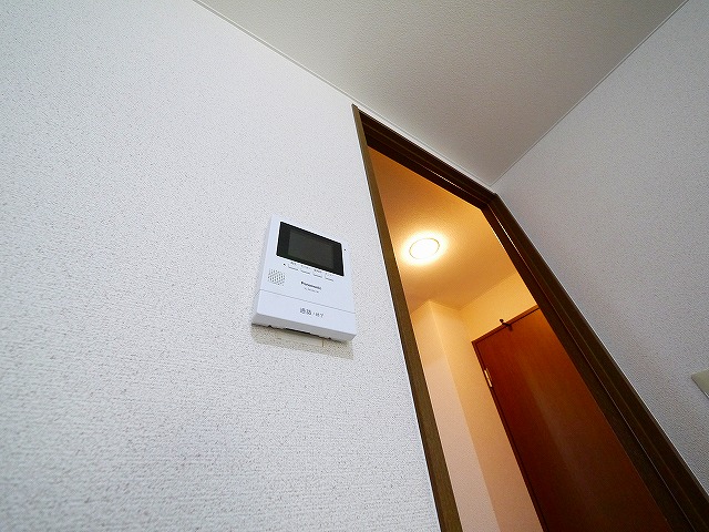 セキュリティ　モニター付きインターホーン