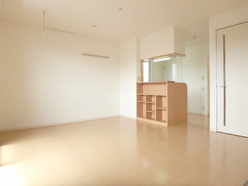 居室・リビング　図面と現状に相違がある場合には現状を優先