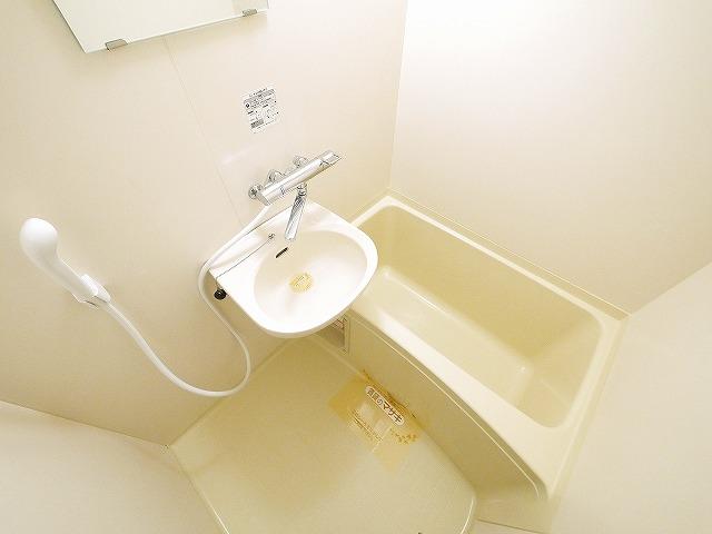 バス・シャワールーム　日々の暮らしに欠かせないお風呂です