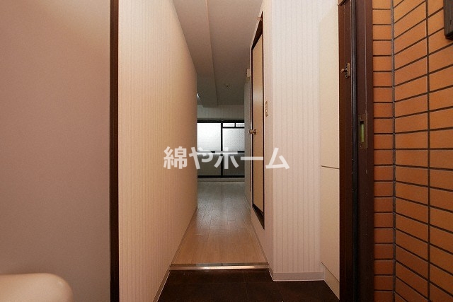 玄関　シンプルで使いやすい玄関です