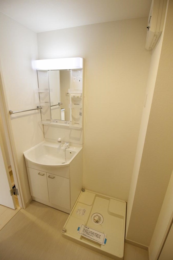 洗面設備　別のお部屋の写真です