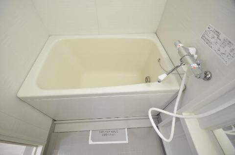 バス・シャワールーム　バス（イメージ）
