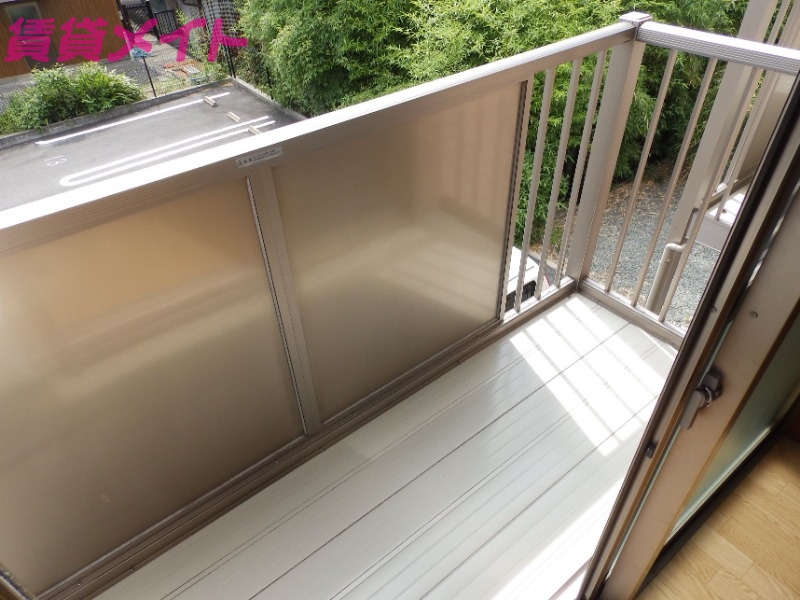 バルコニー　別部屋参考写真です。