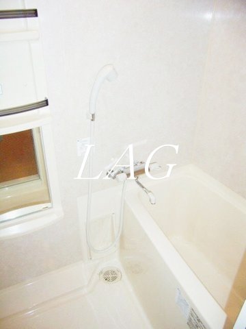 バス・シャワールーム　お風呂です。