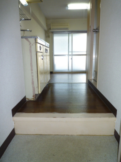 玄関　他号室のお写真です