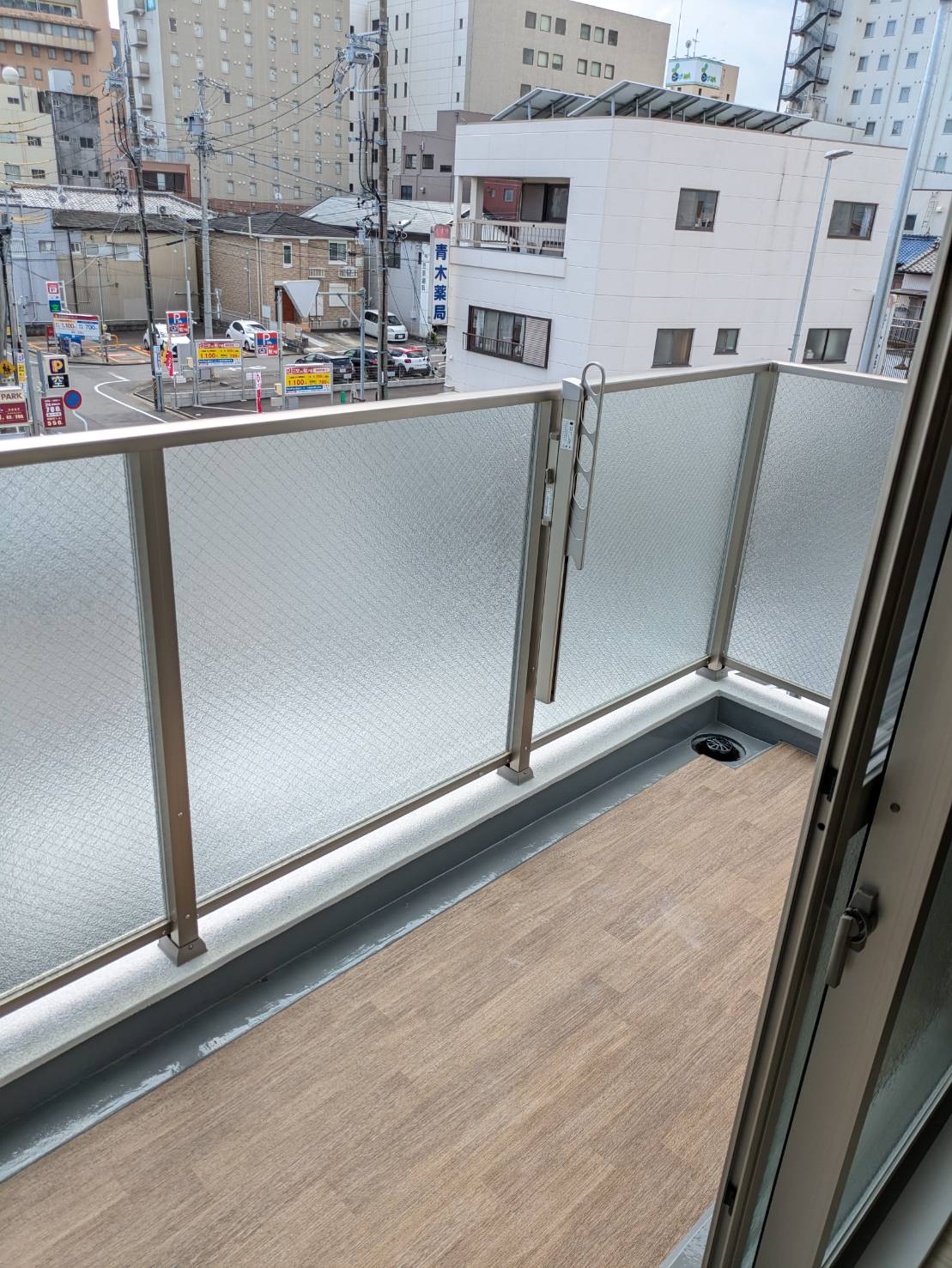 バルコニー　南向きバルコニー日当たり良好です