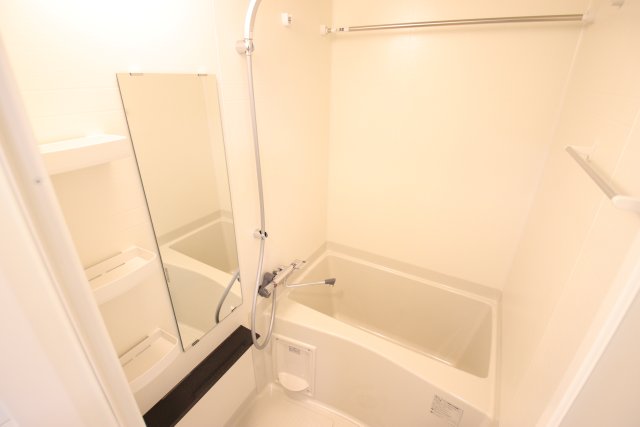 バス・シャワールーム　別室の参考写真です。※現況優先