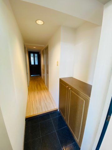 玄関　オークヒルズ山口