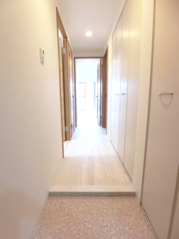 玄関　詳細は、RISUMO江坂本店→06-6155-7137まで♪