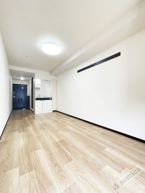 居室・リビング　洋室７．３帖・ゆとりの広さ♪♪