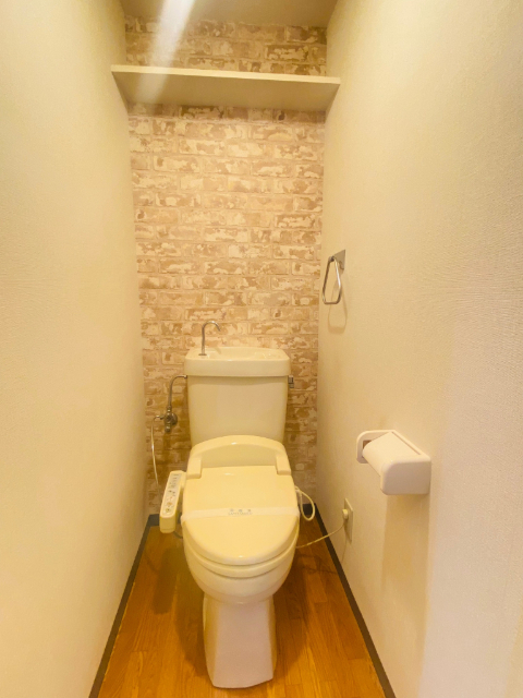 トイレ　洗浄便座