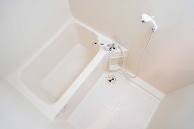 バス・シャワールーム　バストイレ別で快適な毎日