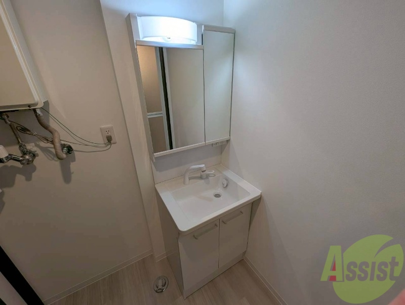 洗面設備　シャンプードレッサーで身支度もラクラクです！