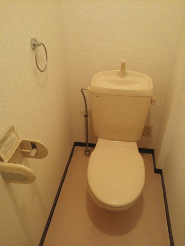 トイレ　図面と現状に相違がある場合には現状を優先