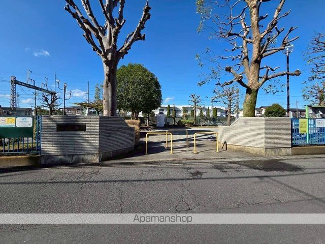 飲食店　山田うどん（飲食店）まで970m