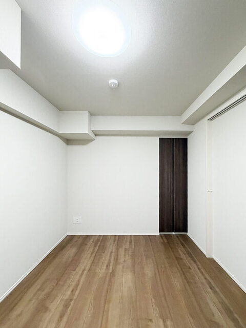 その他部屋・スペース　洋室５．２帖(4)